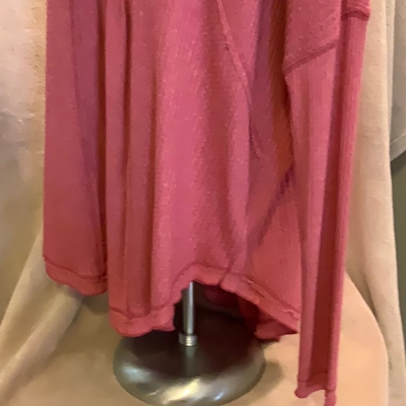 BNWT Free People Oversized Long Sleeve Tee - Picture 9 of 16